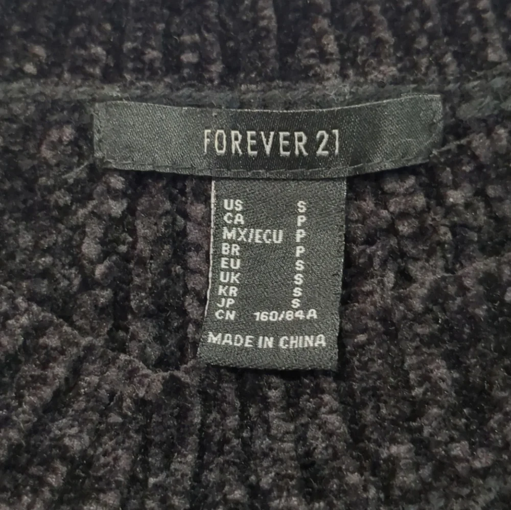 Forever 21 Black and Gold Striped Crew Neck Sweater - Picture 3 of 4